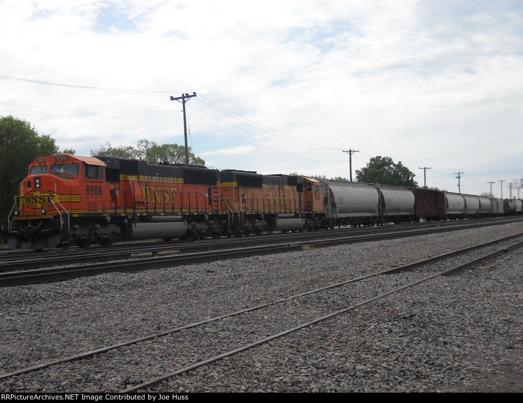 BNSF 8988 West